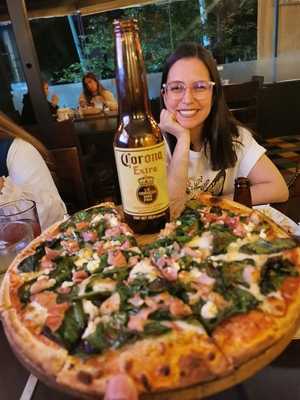 Adriano's Chapalita Pizza & Pasta