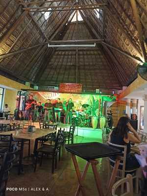 Eladio's Bar Altabrisa