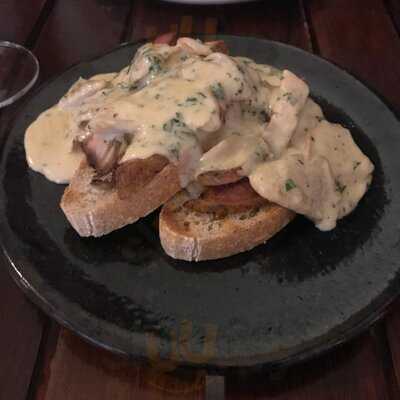 Rayuela Bodega De Vino