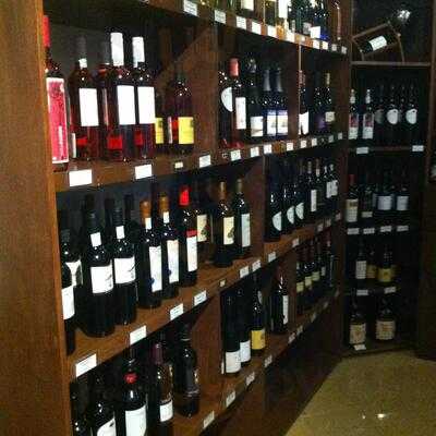 La Sauceda Almacén Deli Bar