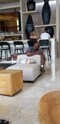 Lobby Lounge At Kempinski Hotel Cancun