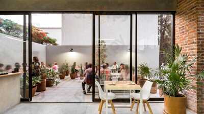 Rupestre Comedor Romano