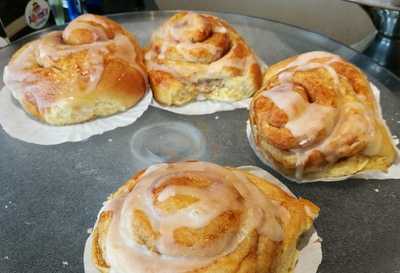 Cova Cake