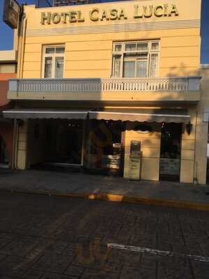 Cafe Lucia