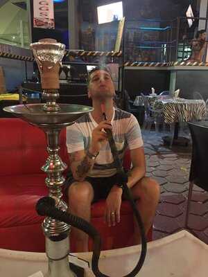 Royal Pizza Sushi Hookah