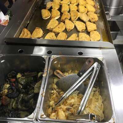 Tacos Y Antojos Angie