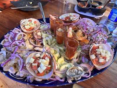 La Perla Del Pacifico