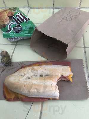 Loncheria Maria Elena