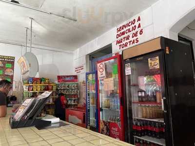 Loncheria Maria Elena