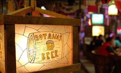 Botanas & Beer Bar
