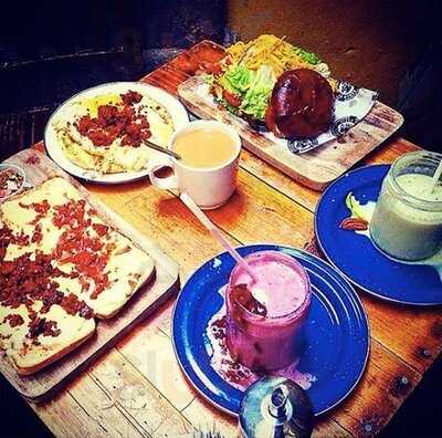 Pizza Del Perro Negro