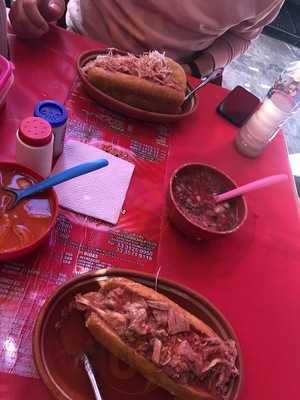 Tortas Ahogadas El Tejón