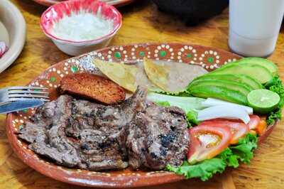 Los Grandes Restaurante