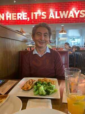 Tgi Fridays CancÚn Cumbres