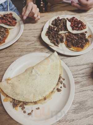 Tacos Asaditos Los Compitas