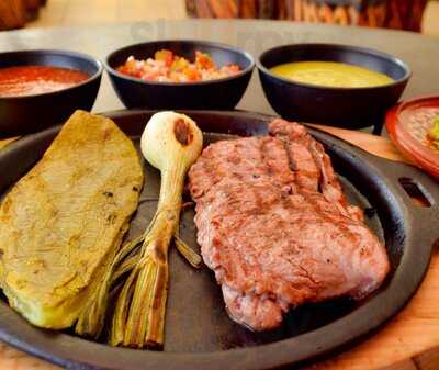 La Macaria: Cortes A La Parrilla Y Comida Mexicana