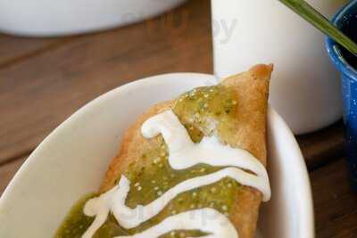 Con O Sin Queso, Quesadillas