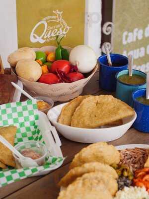 Con O Sin Queso, Quesadillas