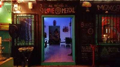 La Sabina Mezcalería