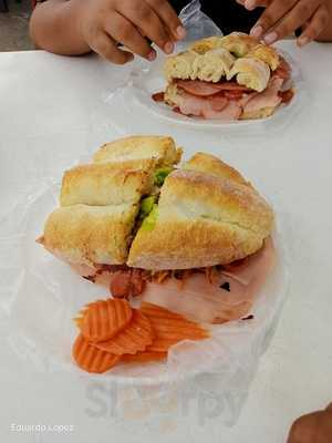 Tortas Cubanas "la Tortuga"