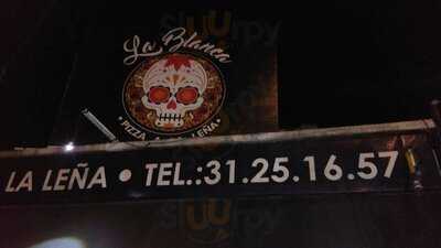 La Blanca Pizza A La Lena