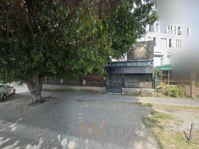 La Blanca Pizza A La Lena