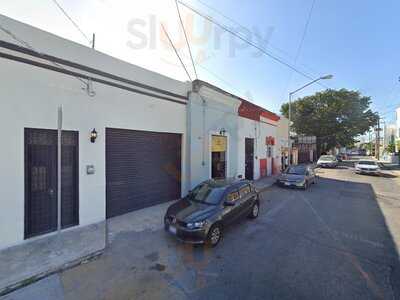 Voltaire Café Cultural