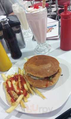 Capi´s Burger & Co.