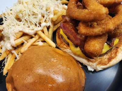 Capi´s Burger & Co.