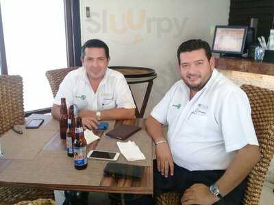 El Toro Restaurant & Sports