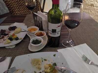 El Toro Restaurant & Sports