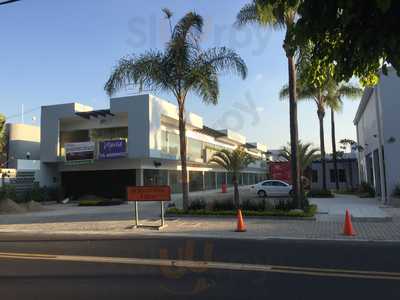 Mamá Tinita - Comida Para Llevar