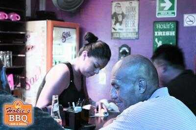 Hokie's Bbq Bar & Grill