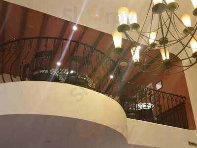 Italiannis Pasta Pizza And Vino