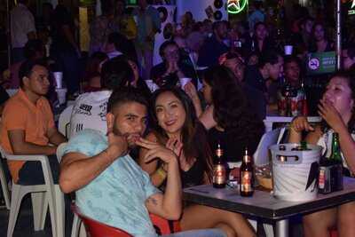 Las De Guanatos La Luna