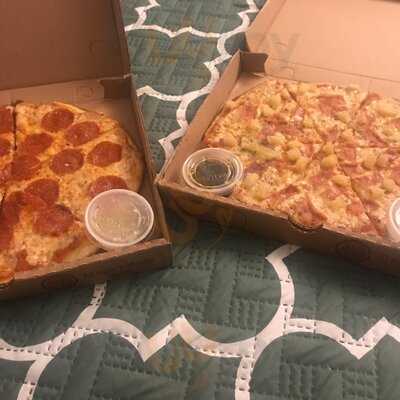 El Tigre Y El Toro - Pizzería Huayacán