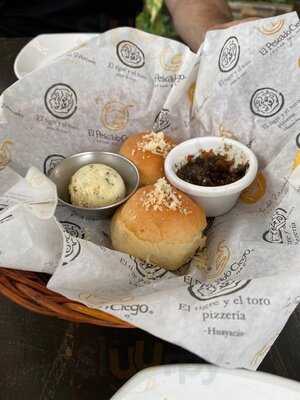 El Tigre Y El Toro - Pizzería Huayacán