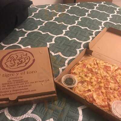 El Tigre Y El Toro - Pizzería Huayacán