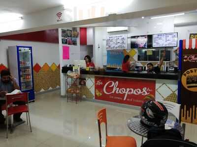 Los Chopos Dra