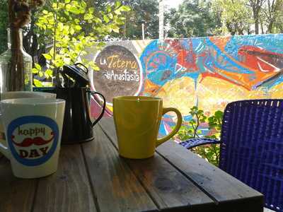 La Tetera De Anastasia