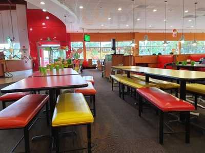 Peter Piper Pizza