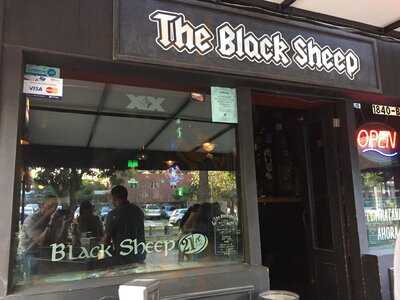 The Black Sheep Pub & Lodge