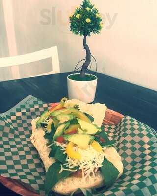 Sante Juice Bar & Cafe