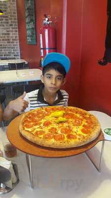 Mas Mas Pizza