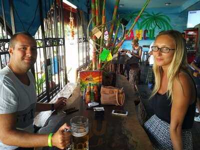 Canculifornia Bar Lounge & Grill