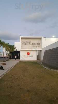 Cafeteria Tech Garage