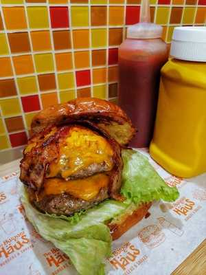 The Burger Häus