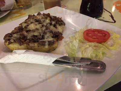 Picaña Piraña Taquitos Bar