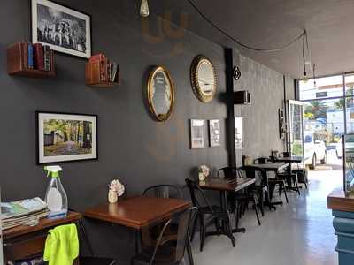 221b Baker Street Cake & Coffee