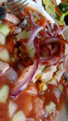 Mariscos La Curva De San Pedro